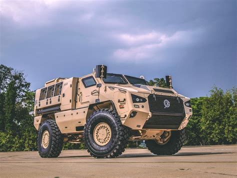 Bastion Nomad: Elegant Transport of the Guardians
